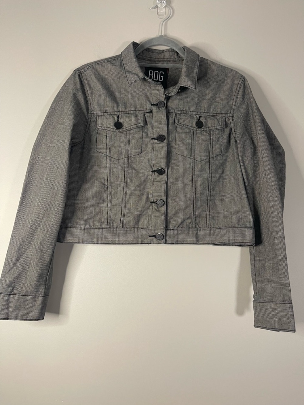 BDG -Urban Outfitters Women's Gray Denim Jacket - Classic Button-Front